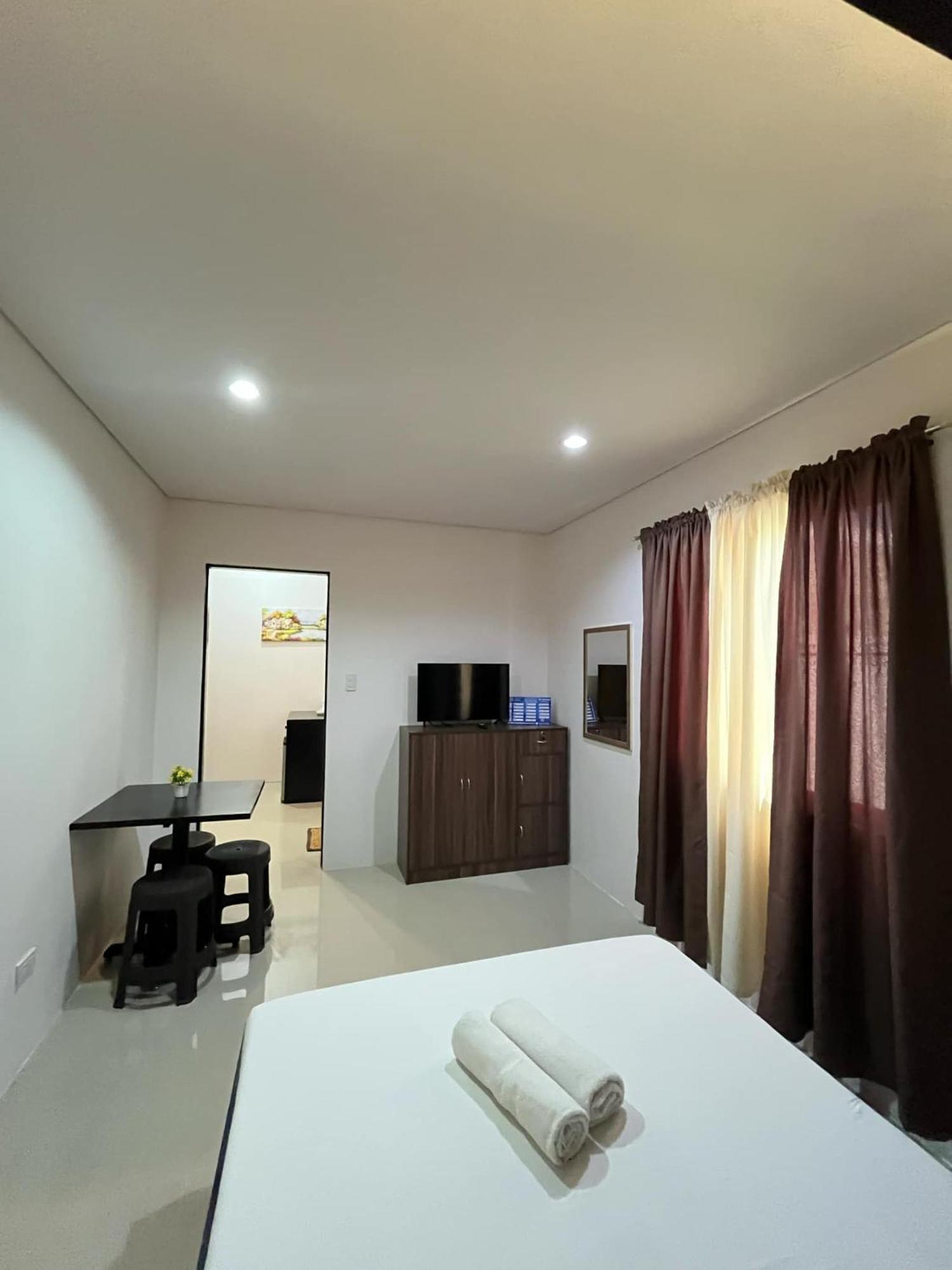 Casita Isla Beach Inn Balabag  Екстериор снимка